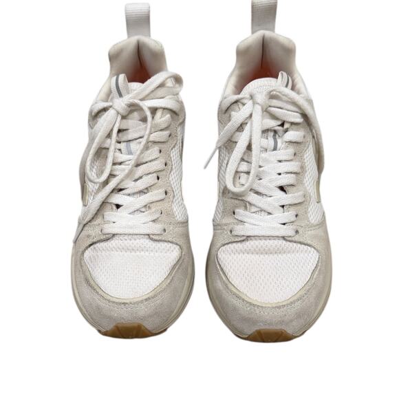 Veja Venturi Sneakers - Picture 8 of 11